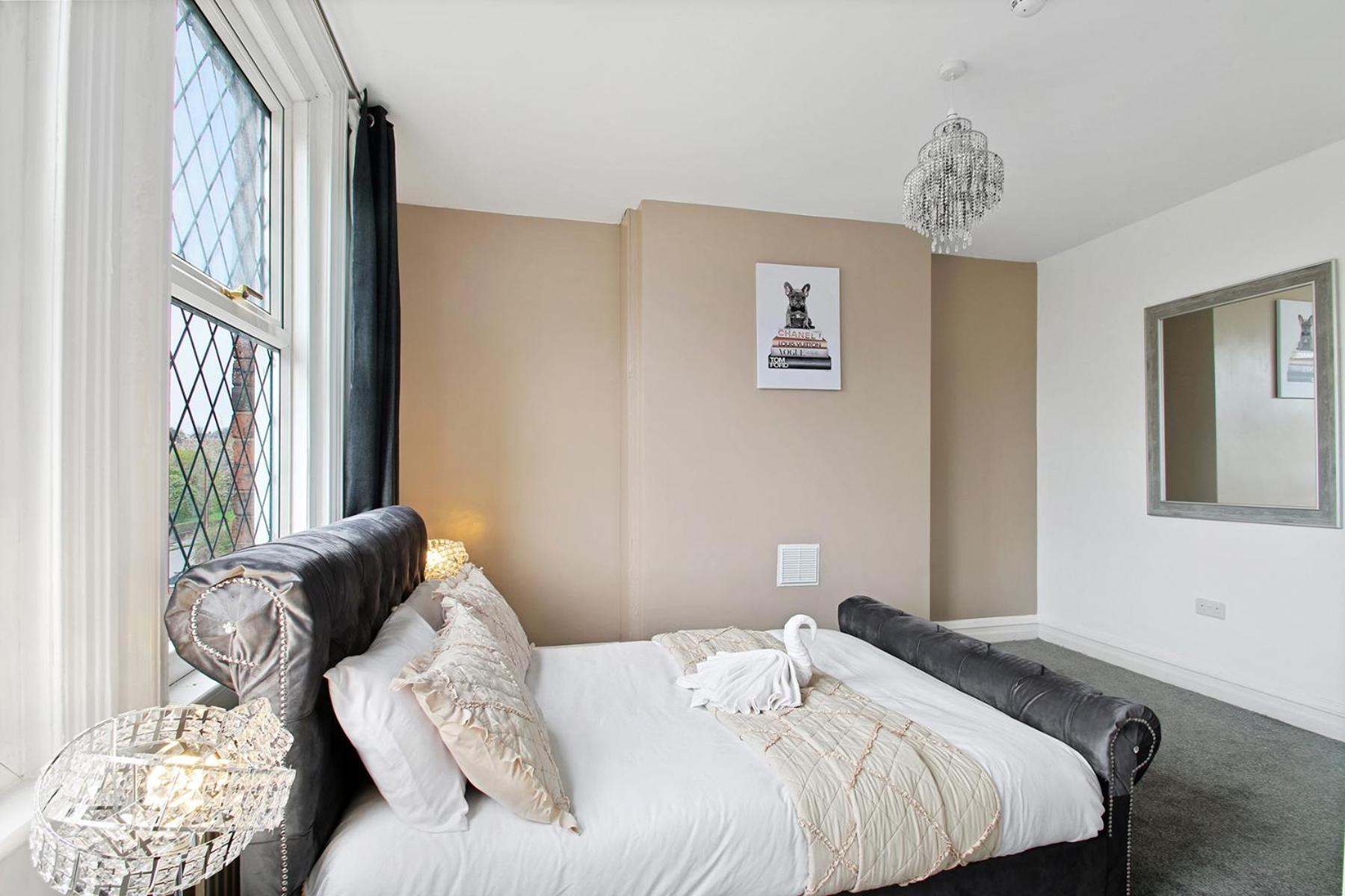 Home In Woodhouse, Leeds 利兹 外观 照片
